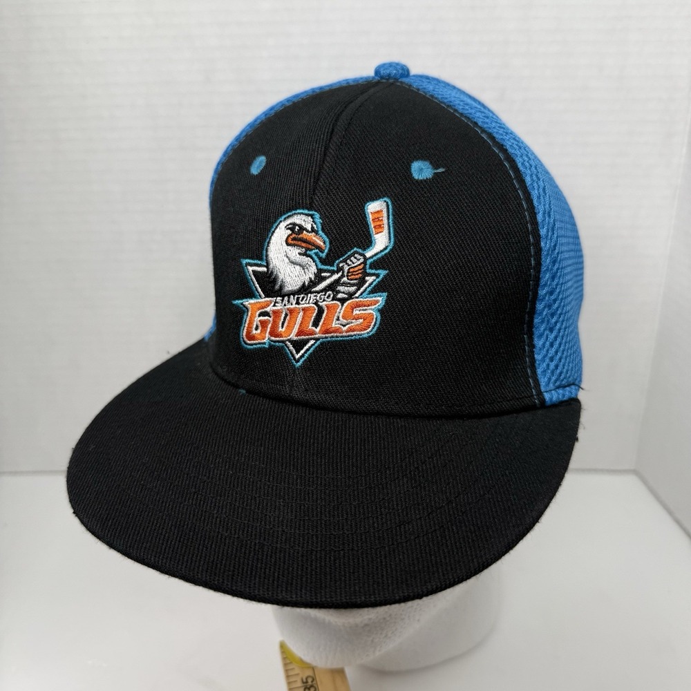 San Diego Gulls Hockey Trucker Hat Snapback Black Blue Mesh OSFM Sixth Man AHL